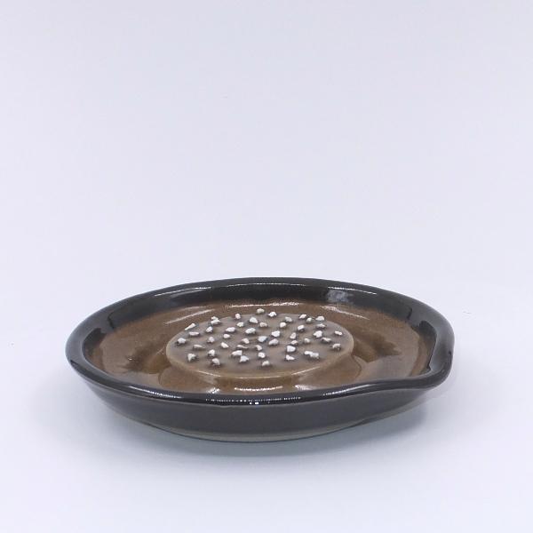 Grater Ceramic for redish mid